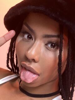 Kira Noir