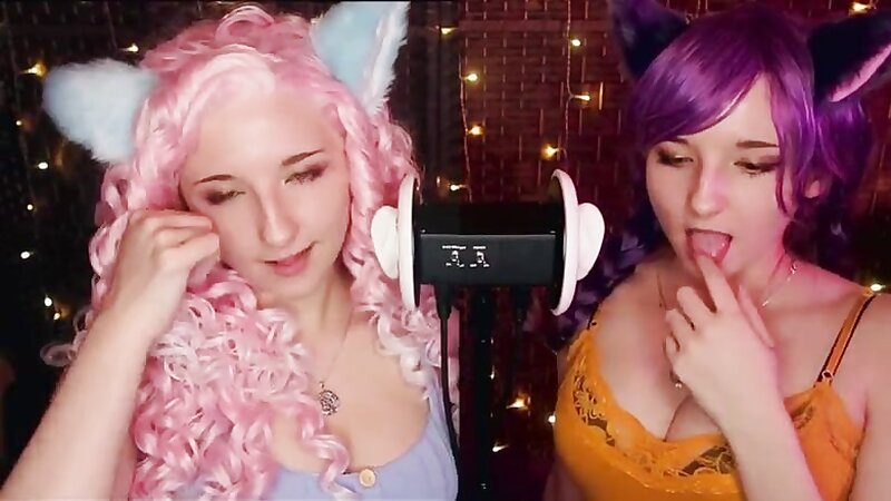 AftynRose ASMR Twin Ear Licking