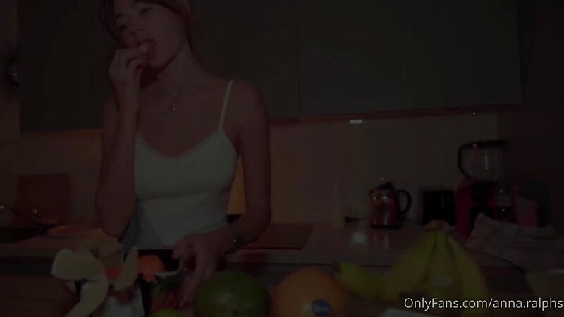 Anna Ralphs Romantic Sex Tape