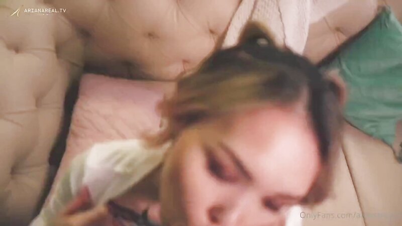 ArianaRealTV Lesbian Nude Fucking