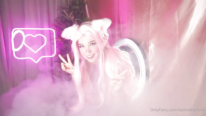 Belle Delphine Doggystyle Fucking Sex Tape