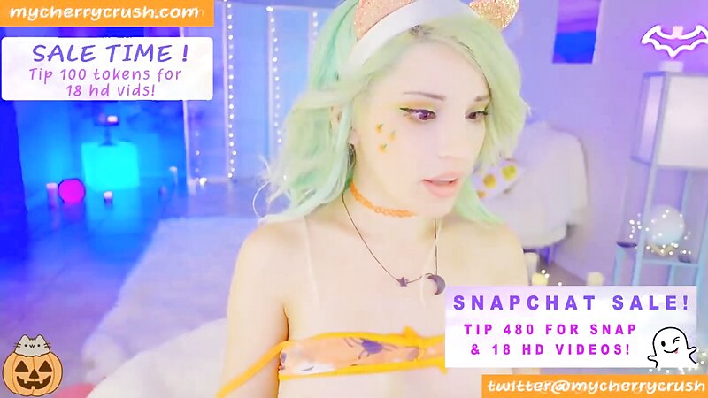 Cherry Crush Naked Webcam Show and Masturbating