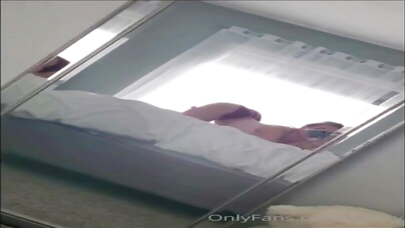 Alinity Nude Ass and Lotion Show