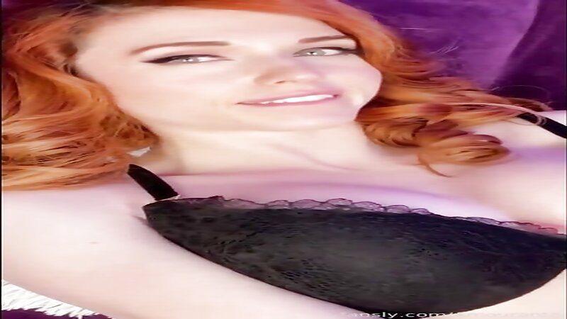 Amouranth Sexy Titjob and Boobs Rubbing