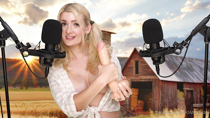 ASMR Maddy Nude Blowjob and Sucking