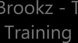 Bella Brookz Nude Twerk Training Video