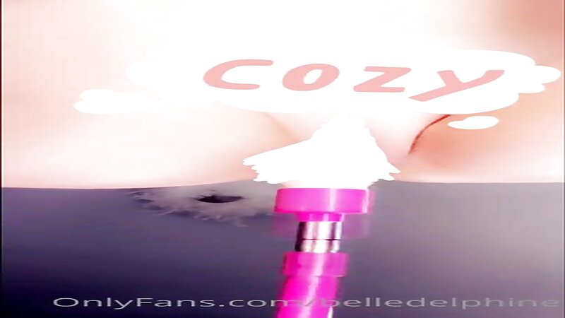 Belle Delphine Fucking Machine Premium Session