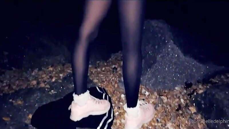 Belle Delphine Public Stripteasing and Teasing Show