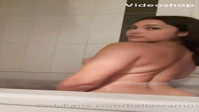 Bellas Ramos Naked Bathing