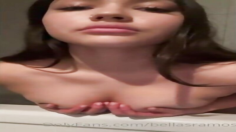 Bellas Ramos Naked Bathing