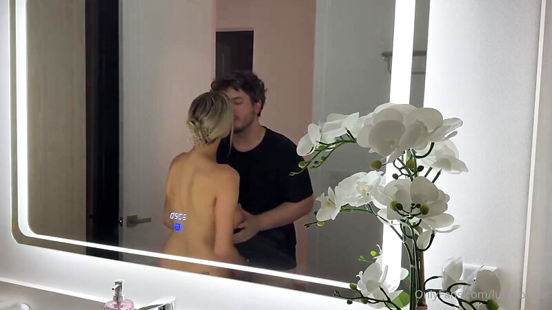 Cas Summer Bathroom Sextape with Luke Cooper