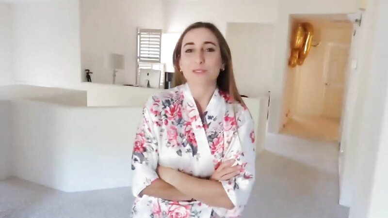 Christina Khalil Sexy November Stripteasing