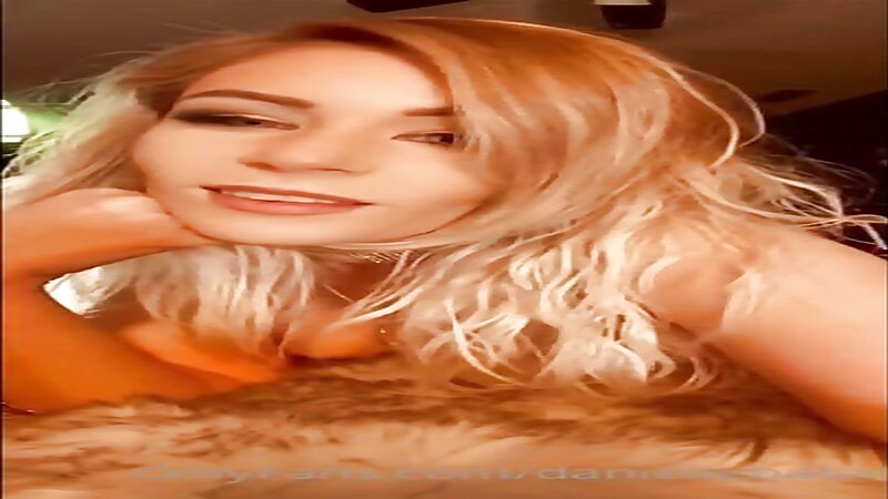 Danielle Beaulieu Nude Masturbating