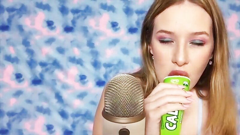 Diddly Asmr Lewd Lollipop Licking