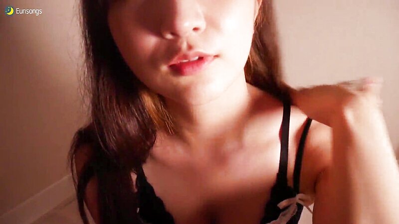 Eunsong Nude Maid ASMR Show