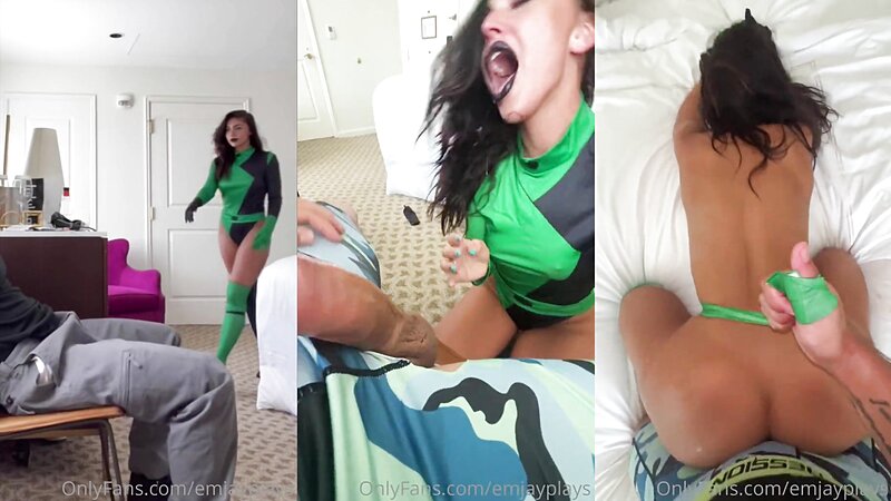 Emily Rinaudo Nude Cosplay Sex
