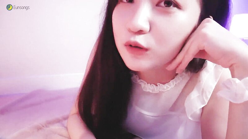 Eunsongs ASMR White Lingerie Tease Show