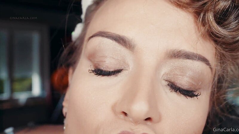 Gina Carla Kiss Me ASMR