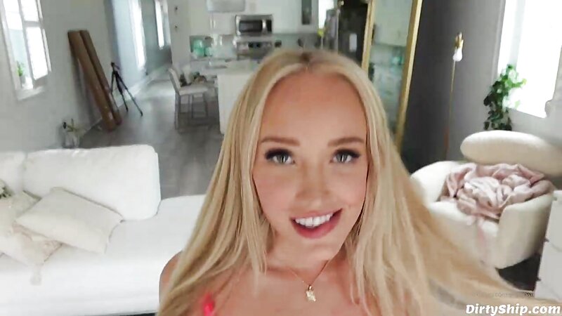 GwenGwiz Private Stalker Sex Tape