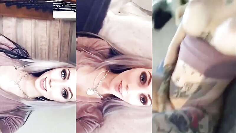 Jesssss Horny Dildo Fucking action