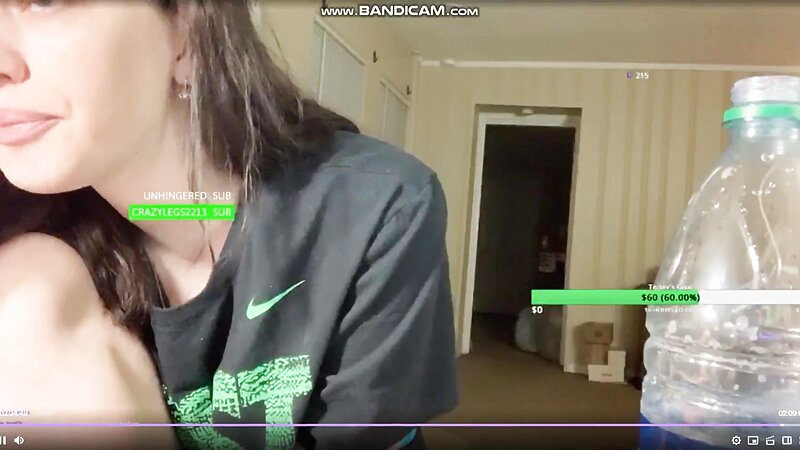 Jordybbyxo Flashing Big Tits