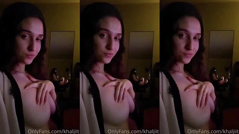 Khaljiit Topless Teasing Show