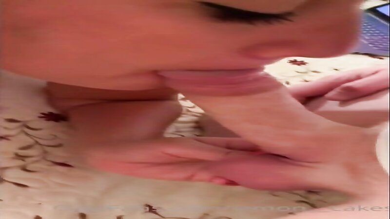 Lemon Cakes Naked Blowjob and Sucking