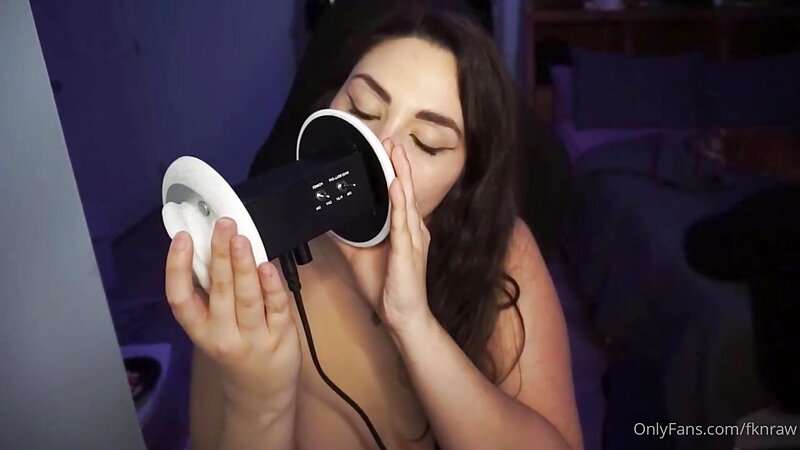 Kelsey Kelsxi ASMR Ear Licking and Whispering
