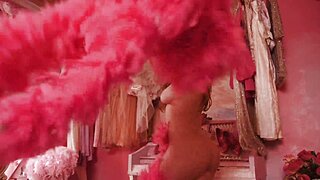 Lauren Summer Nude Photoshoot Video Leaked