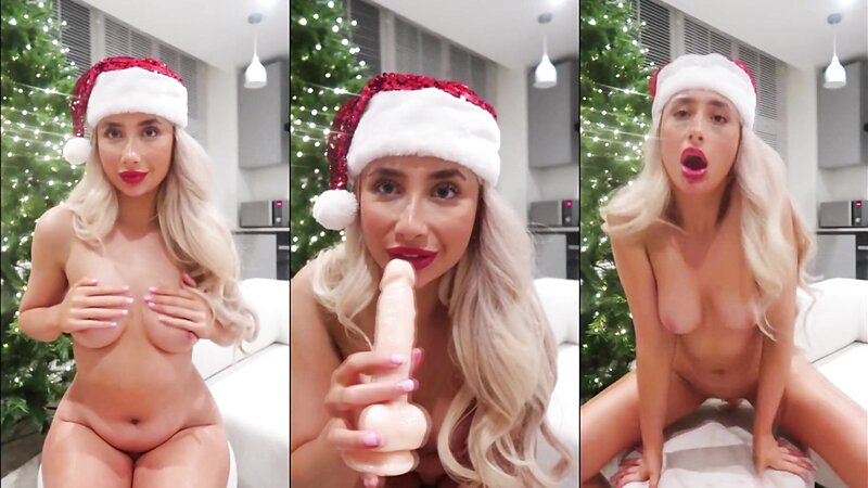 Lillian Phillips Naked Christmas Dildo Riding