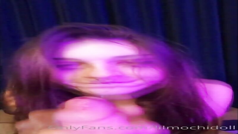 Lilmochidoll Deepthroat Nude Teen Blowjob
