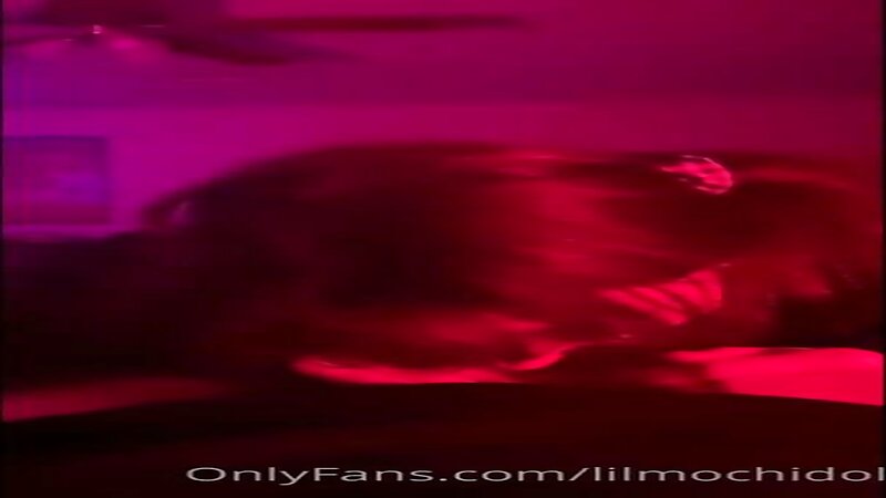 Lilmochidoll Swallowing Cum Blowjob