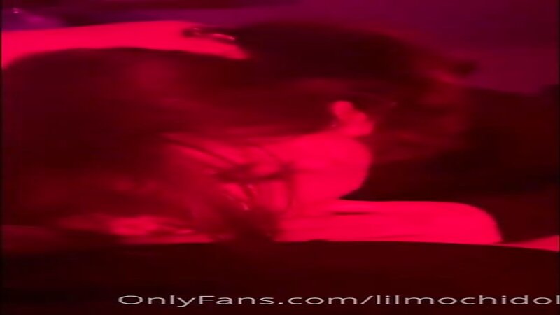 Lilmochidoll Swallowing Cum Blowjob