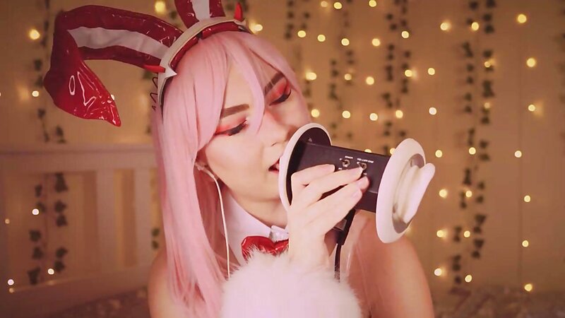 SacredXO ASMR Bunny Licks and Whispers
