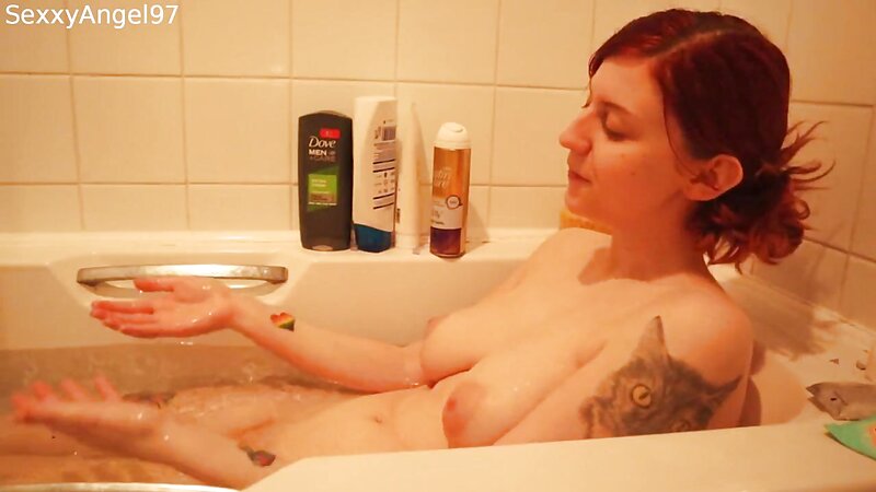SexxyAngel97 Relaxing ASMR Bath