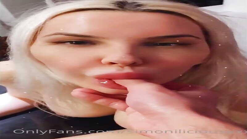 Simonilicious Sloppy Blowjob and Facial