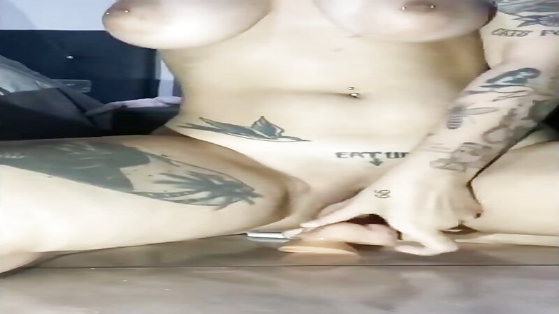 Ruukia Naked Riding a Dildo
