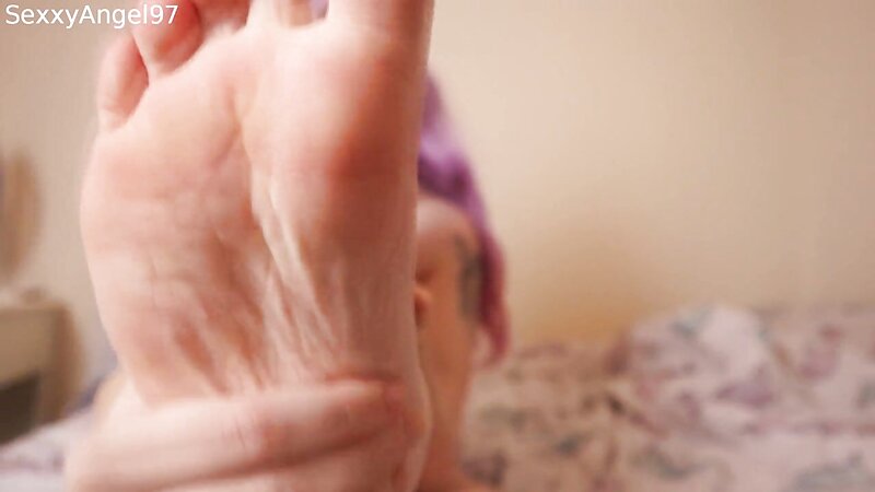 SexxyAngel97 ASMR Foot Worship show