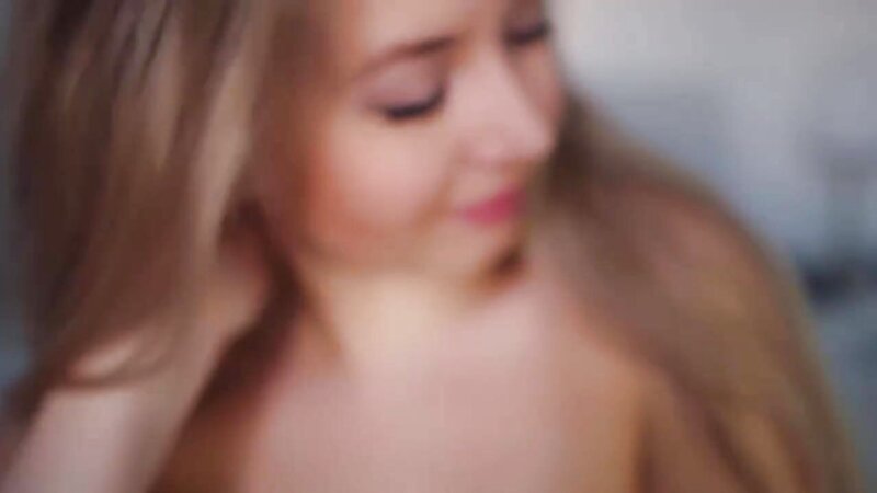 Valeriya Good Morning ASMR Kisses