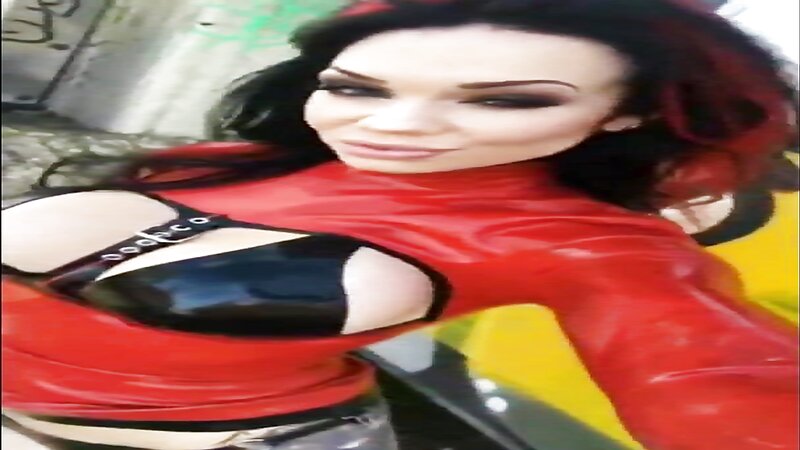 StarFucked Sexy Black Latex Selfie