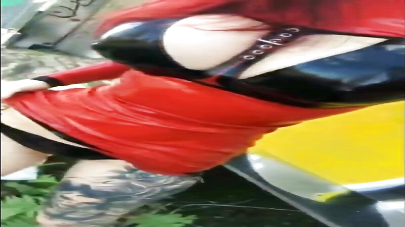 StarFucked Sexy Black Latex Selfie