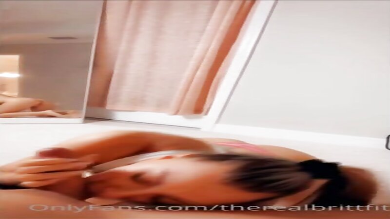 TheRealBritFit Deepthroat Blowjob
