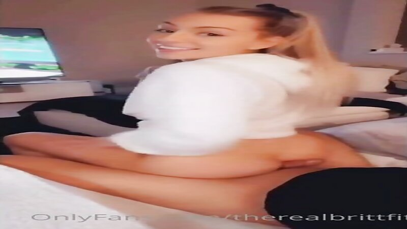 Therealbrittfit Riding a Cock