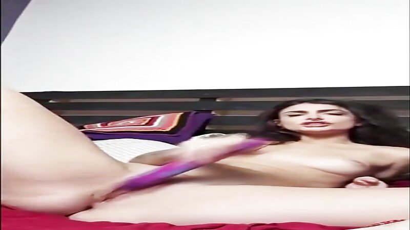 Vitória Schwarzelühr Anal Dildo Fucking