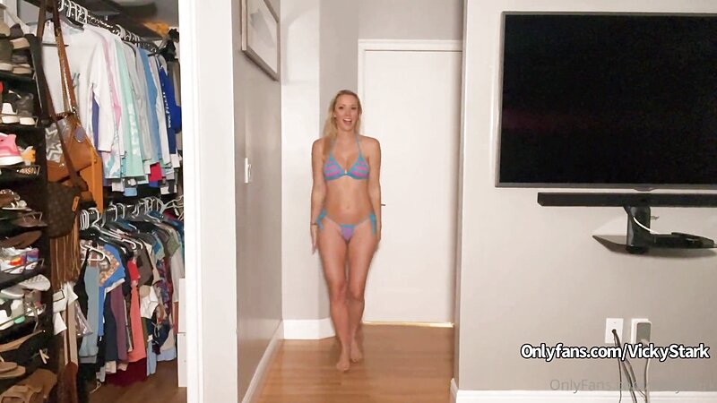 Vicky Stark Nude Stripteasing in Stripe Theme Lingerie