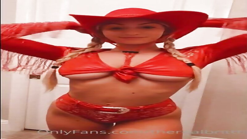 Therealbrittfit Nude Cowgirl Riding a Dildo