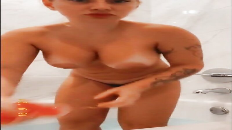 Zoie Burgher Anal Dildo Masturbating and Fucking