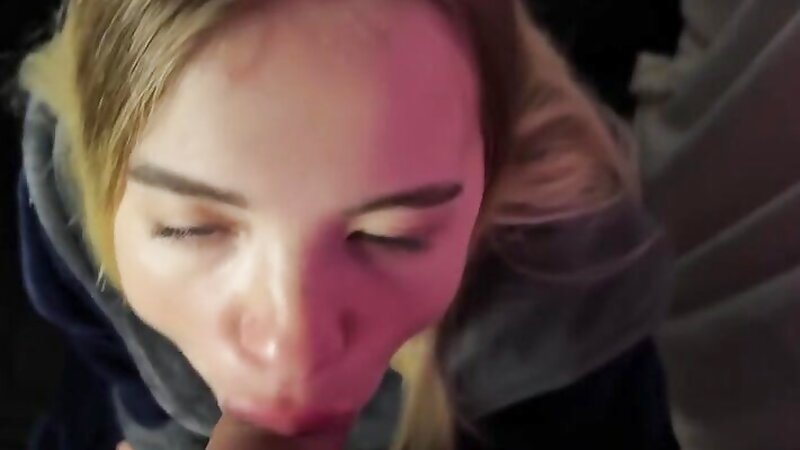 Teen Girl Wild and Horny Fucking