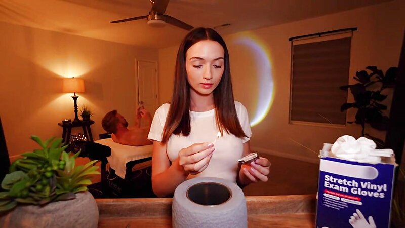 Petite Masseuse Horny Oil Massage and Fucking