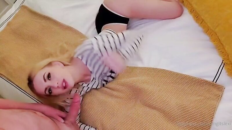 Lexi Belle Amateur Naked Stripteasing and Dancing